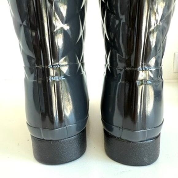 Hunter Gloss Quilted Tall Rain Boots Charcoal Rubber Waterproof 7 Women EUC - Picture 6 of 15
